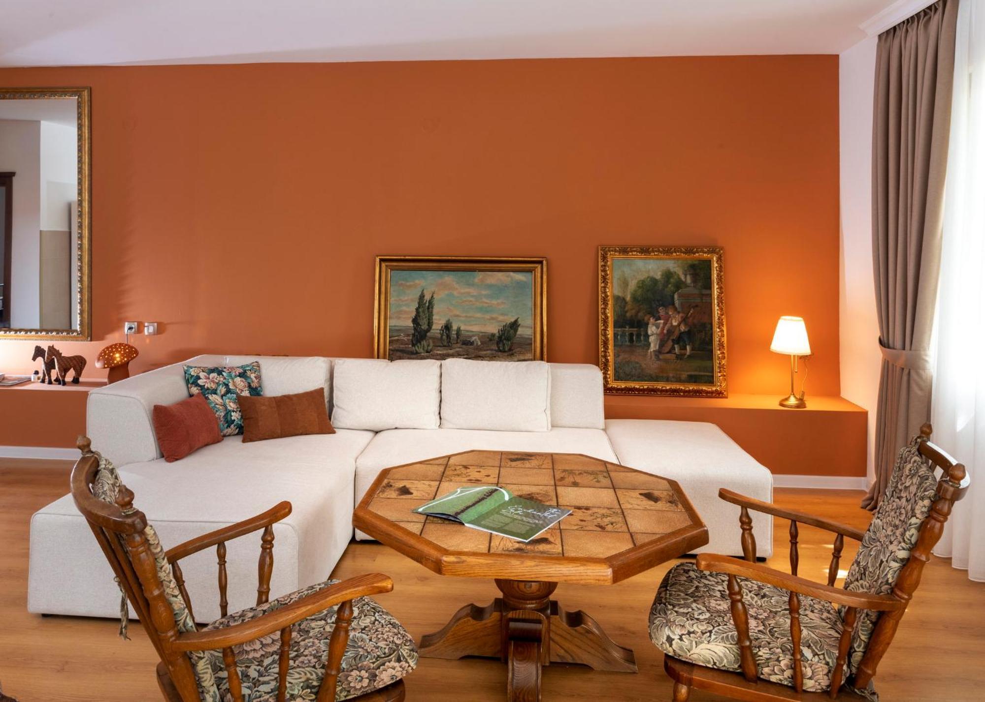 Classy & David Apartment